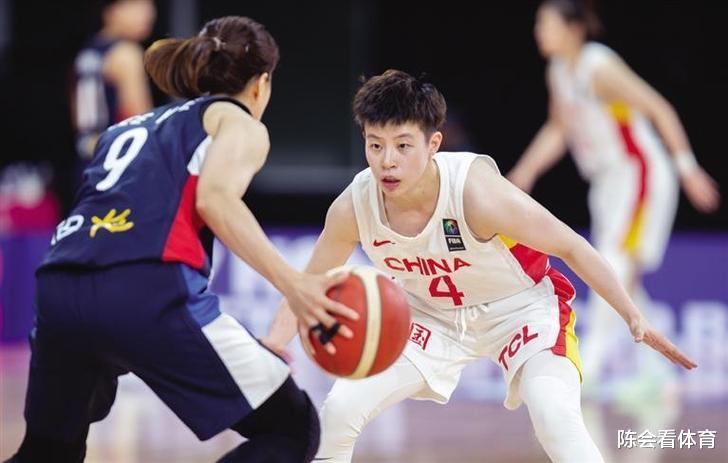中国女篮身高最矮队员竟逆袭成国家队主力控卫！(2)