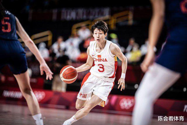 中国女篮身高最矮队员竟逆袭成国家队主力控卫！(3)