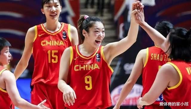 透过中国女篮的奥预赛经历，提醒球队：要打好有对抗前提下的进攻