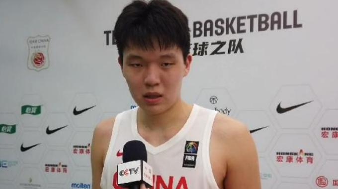 中国男篮最强内线，远超周琦一个级别，未来有望登录NBA(3)