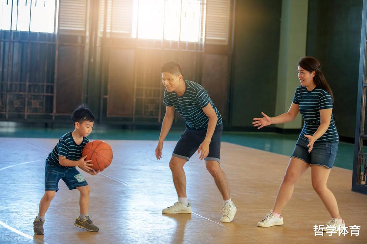 罕见！中国篮坛制造99分惨案，名记：这比赛对孩子们有何帮助？(4)