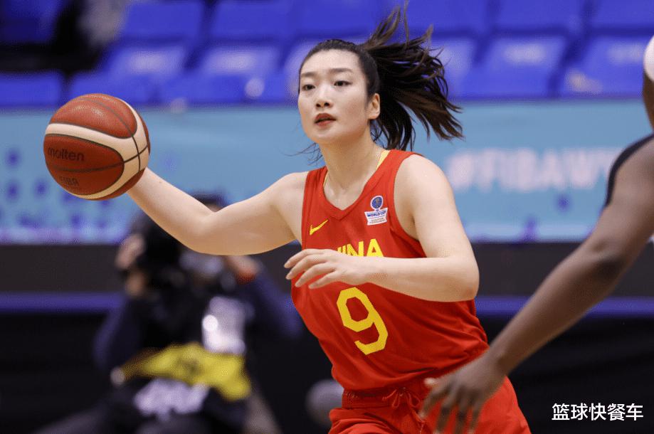 中国女篮5大世界级球星：李梦领衔小宝落选 第一名毫无悬念！(1)