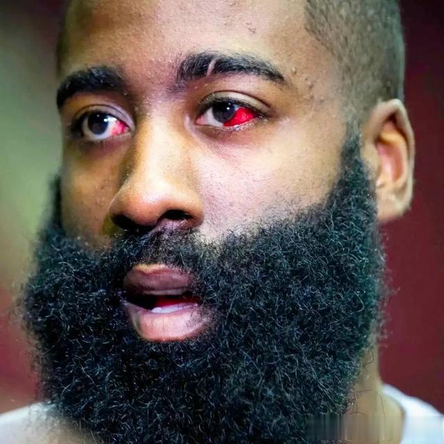 NBA硬汉盘点，皮尔斯被捅11刀仅休养18天，哈登带着血轮眼砍35分(3)