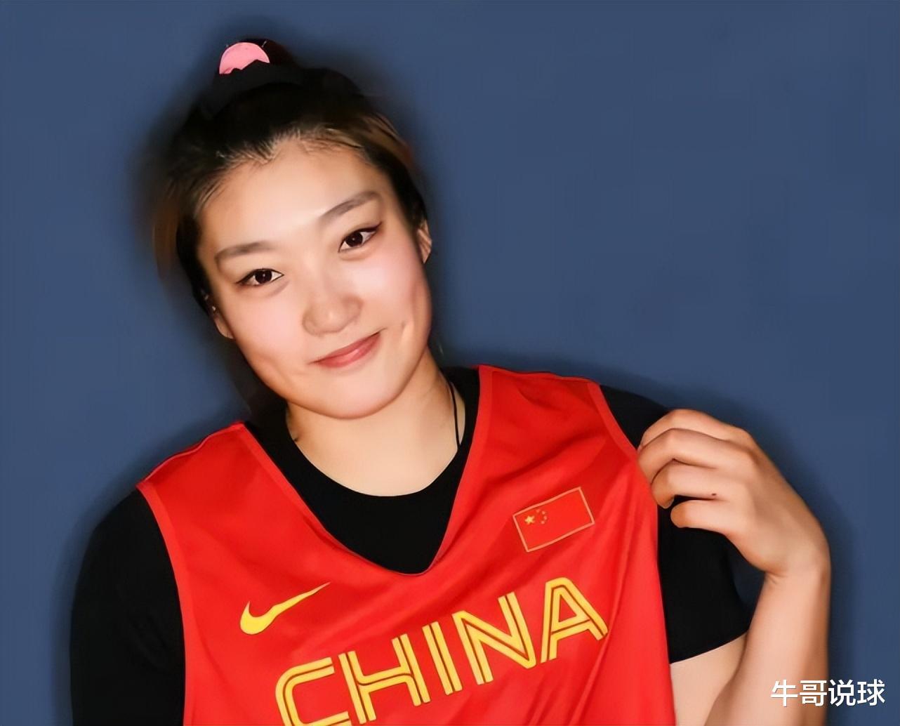 苗立杰：平心而论，目前中国女篮，技术最全面的只有3人(3)