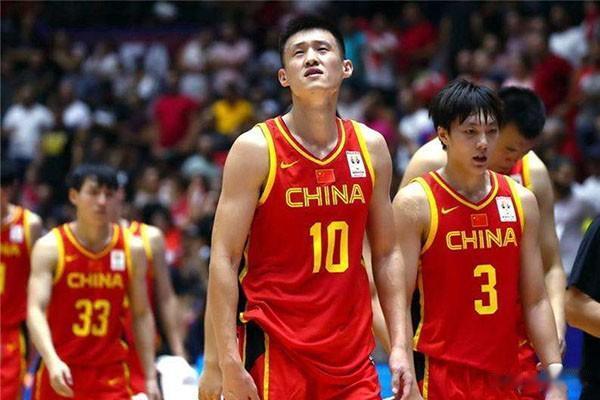 中国历史上五大男篮巨星，两个进过NBA两个备受争议，你知道有谁(2)