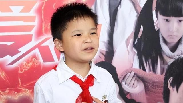 汶川地震9岁小英雄，被姚明抱上奥运，发誓考清华，如今活成这样(8)