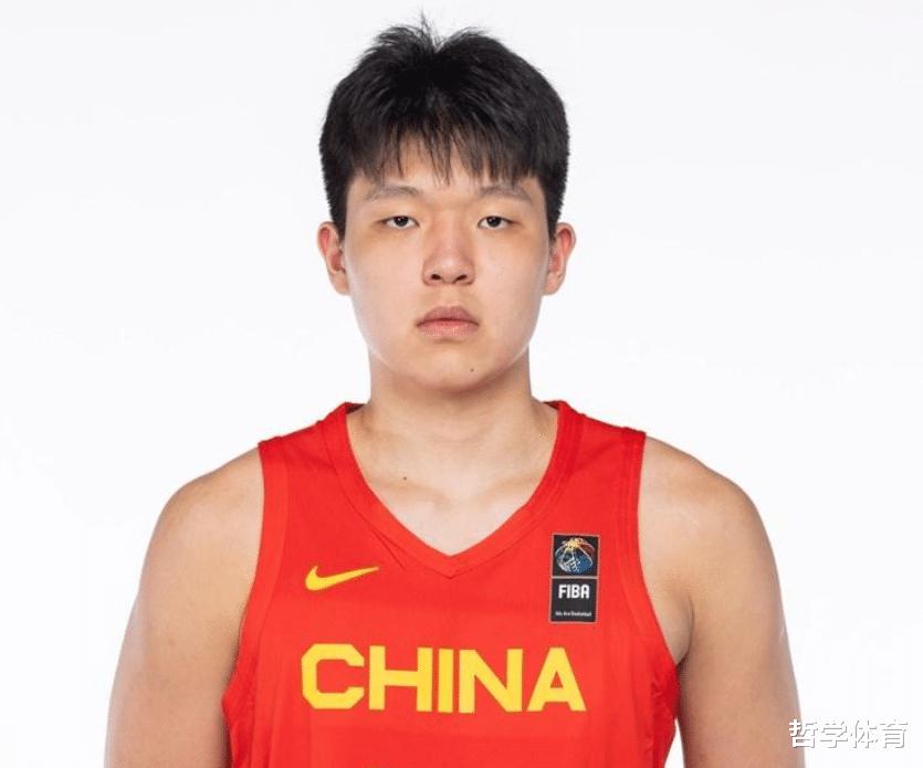 中国男篮，新一届12人集训大名单出炉！陈国豪和林葳入选(4)