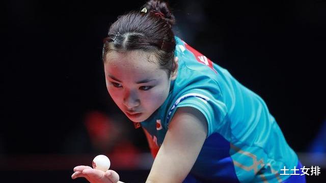 大冷门！世界第1出局去年打破国乒16年纪录，中国女单仅剩3人(1)