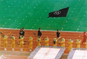 “最尴尬”的一届奥运会！中国都没参加，举办国几乎包揽所有奖牌(3)