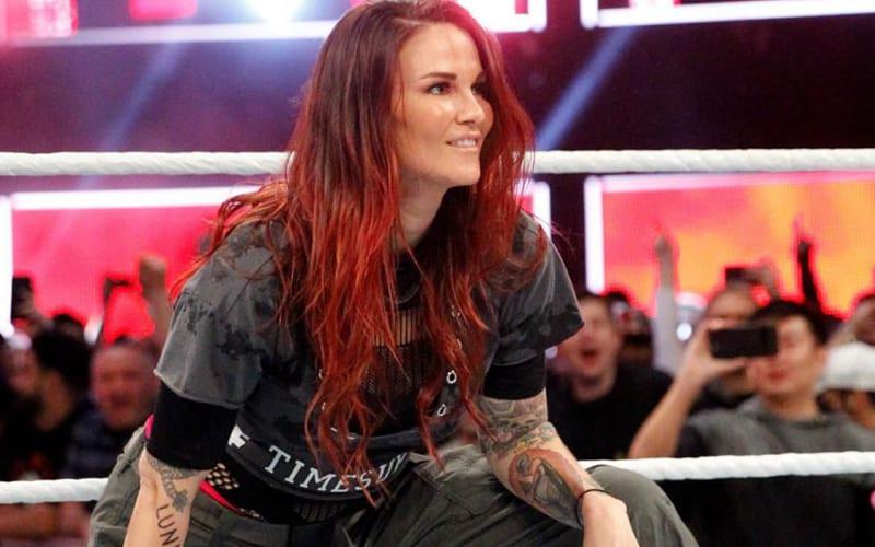 WWE莉塔承认愿意重返擂台参赛, 不过有一个条件!