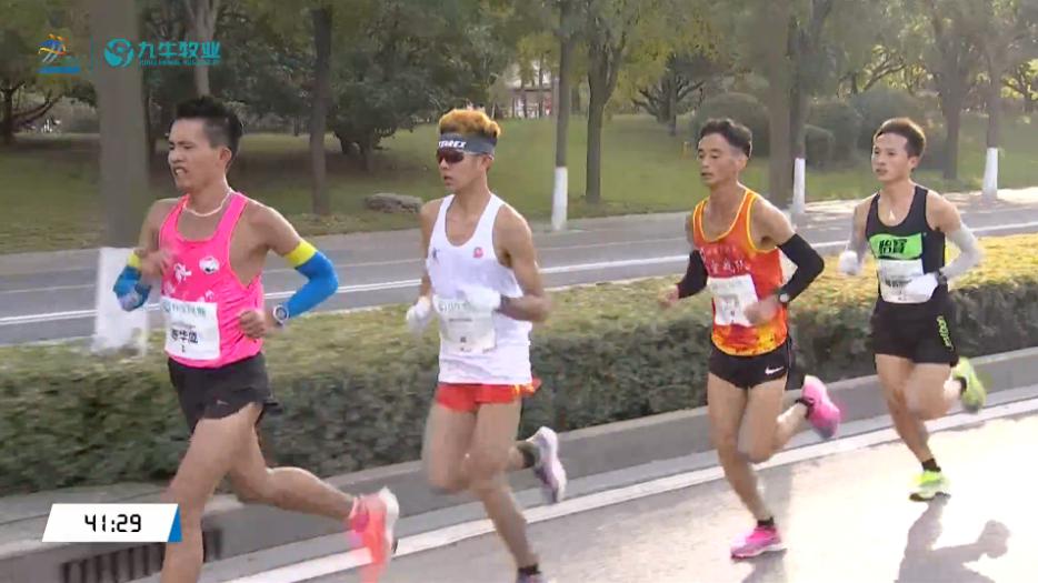 2020太原马拉松鸣枪！杨成祥、姚妙夺男女冠军，均破赛道纪录！(24)