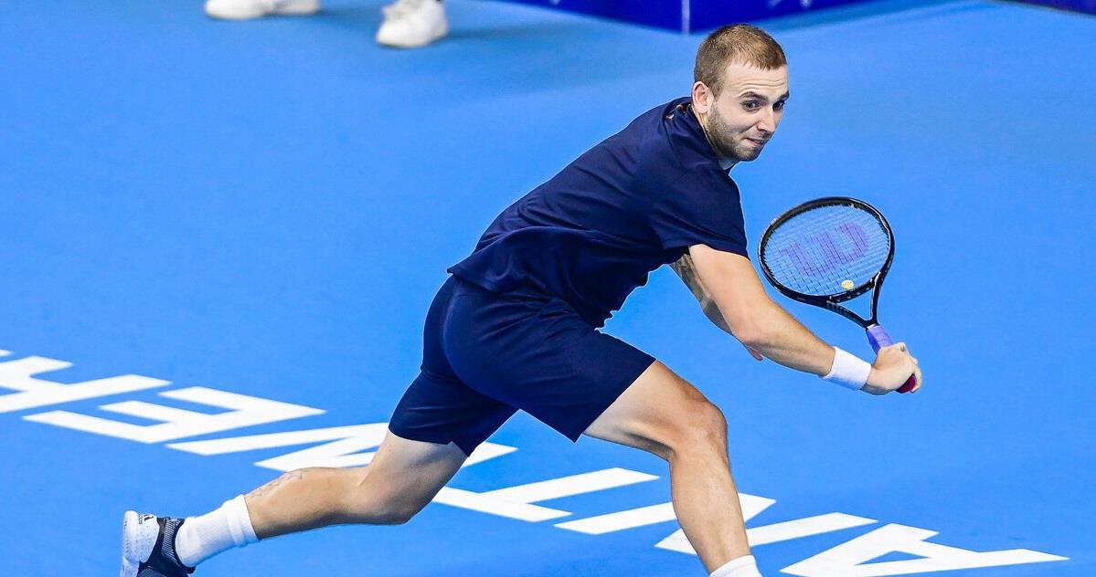 ATP安特卫普站：法国新星化解4个赛末点晋级男单决赛！(2)