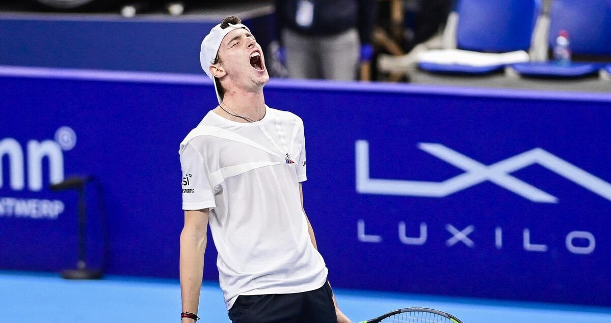 ATP安特卫普站：法国新星化解4个赛末点晋级男单决赛！(3)