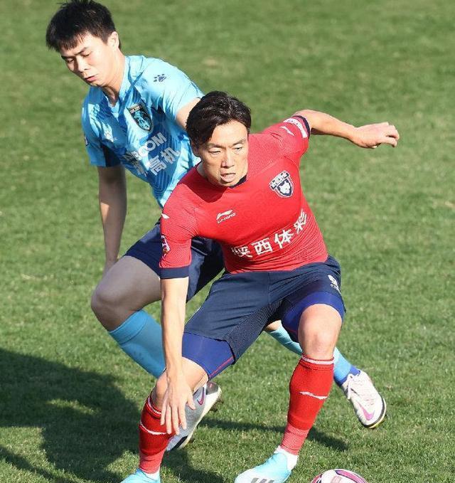 陕西队提前保级，金奉吉南通之战打出真正的传控足球(4)