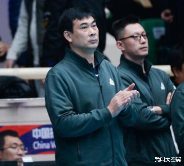 王宝泉和陈友泉，谁的执教能力更高？就在今天球迷给出答案，且大局已定(2)