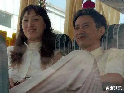 陈忠和：愧对前妻和女儿，卸任中国主教练后与再婚妻子享受晚年(7)