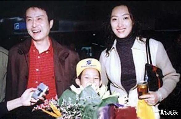 陈忠和：愧对前妻和女儿，卸任中国主教练后与再婚妻子享受晚年(9)