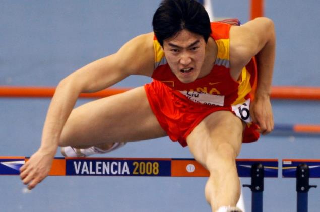 刘翔27年世界纪录被打破，23岁跨栏天才横空出世，引众人瞩目