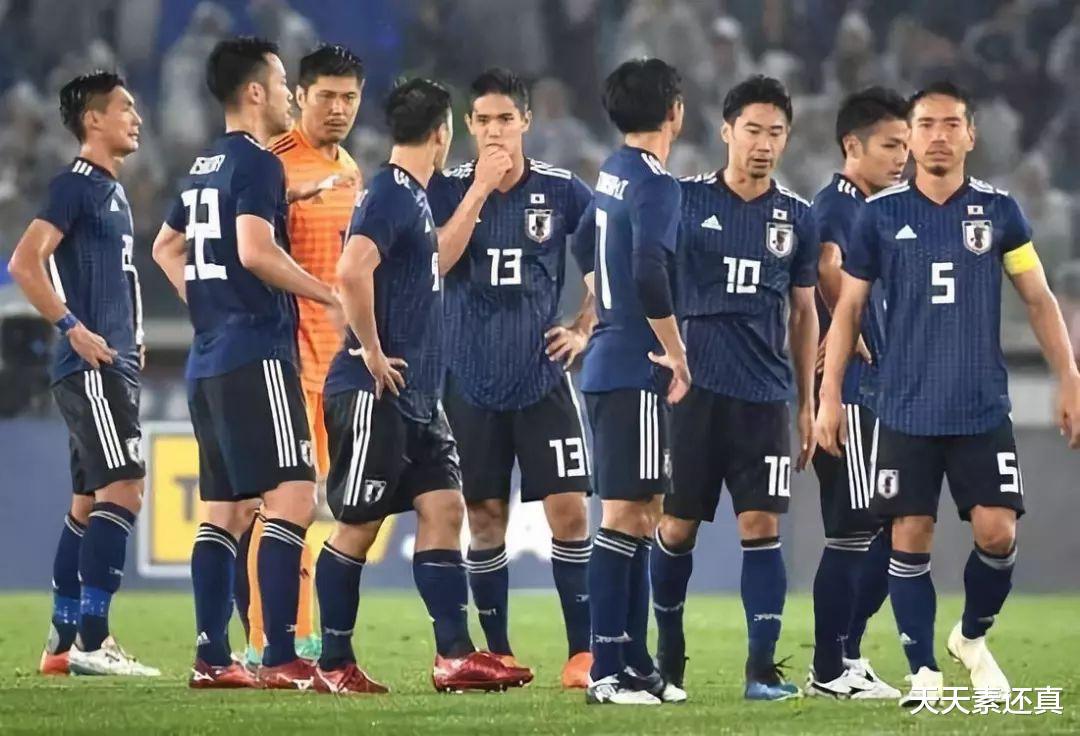 参加过世界杯的所有亚洲球队当中，唯一一支没有被大比分击败的球队是谁(1)