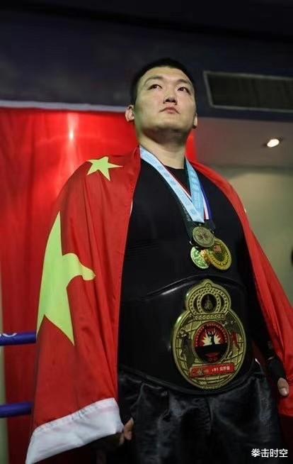 张君龙欲捍卫亚洲尊严对决重量级世界拳王，或残暴KO维尔德约书亚(5)