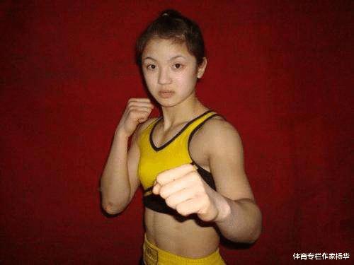 散打王为何不屑中国UFC选手？知情人：他老婆赢过张伟丽和子弹姐