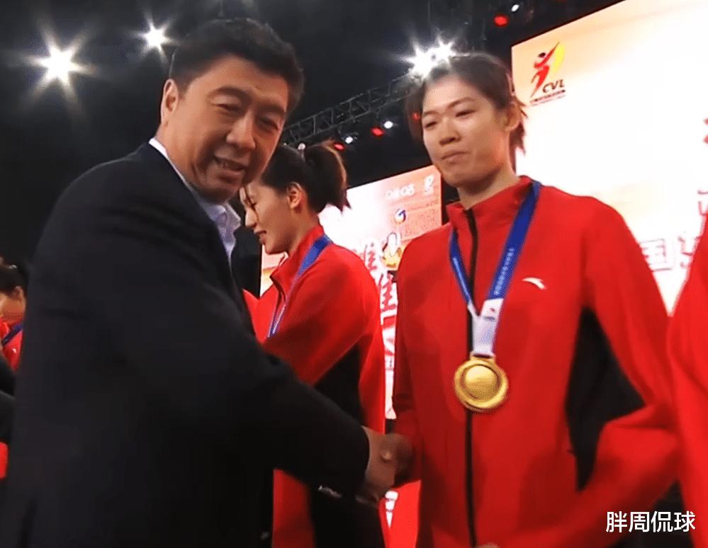 恭喜郎平！中国女排出征奥运获神秘人物助阵，东京卫冕底气十足(4)