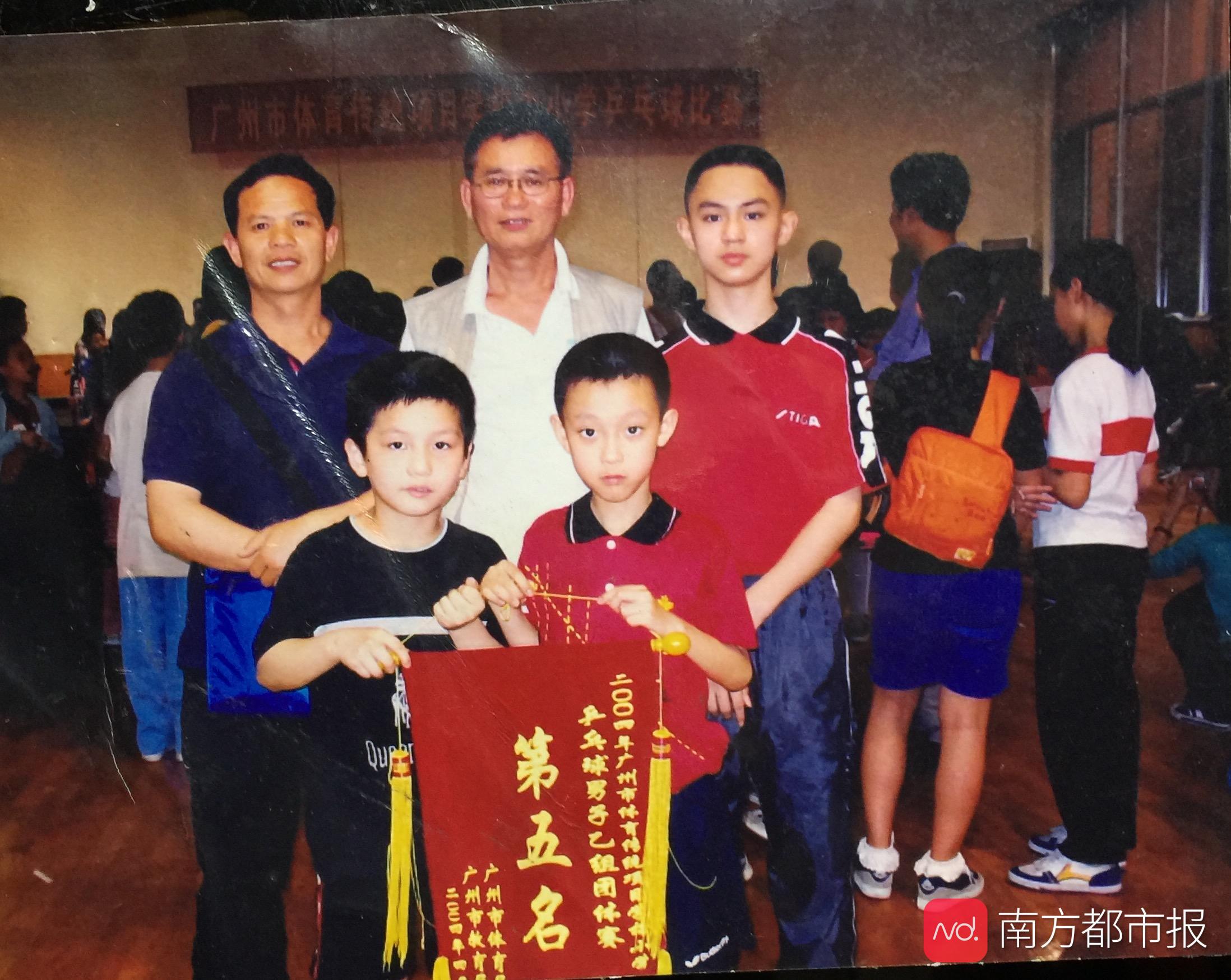 银牌也骄傲！祝贺广州仔樊振东，走进乒乓少年梦开始的地方(3)