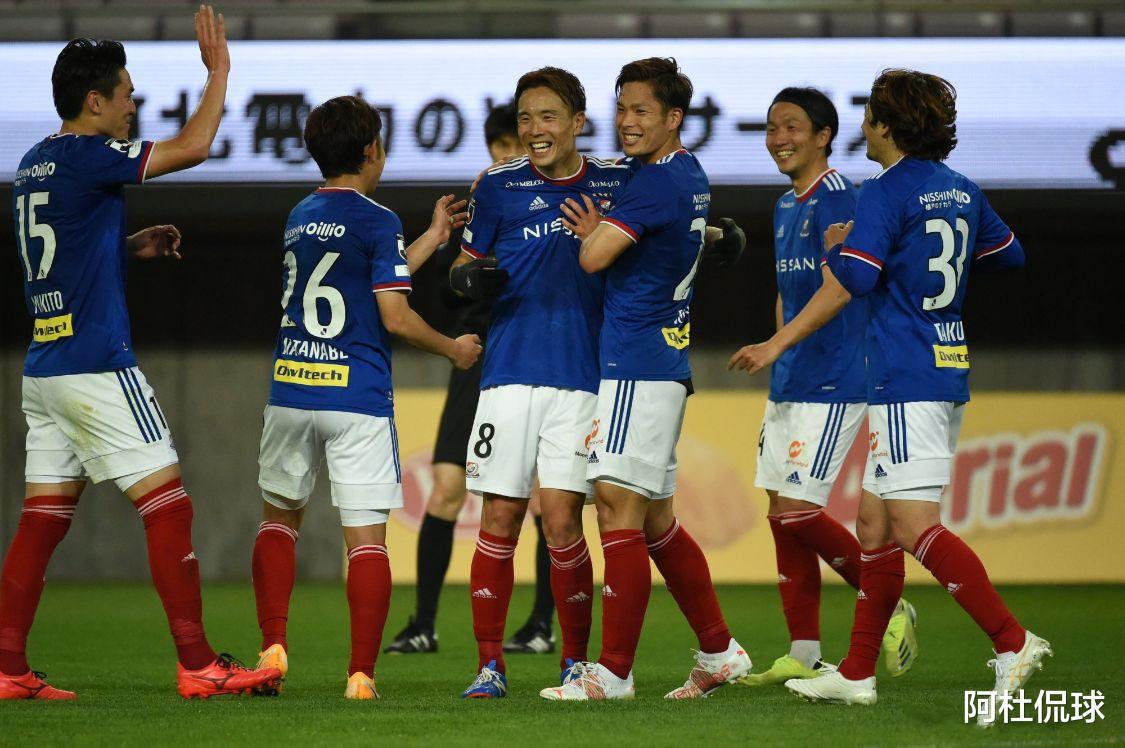 六场足球赛事！横滨FC面临保级压力，双蓝大战重演欧冠对决(2)