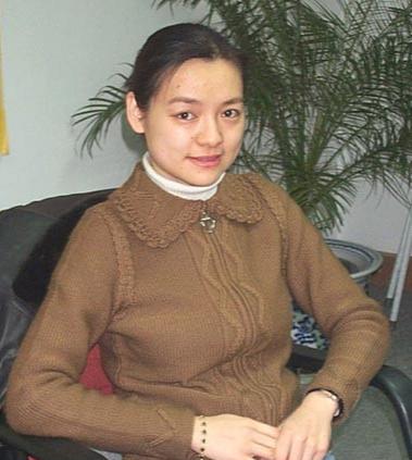 中国美女棋后诸宸，近照老态尽显，她为爱，远嫁一夫多妻的卡塔尔(29)