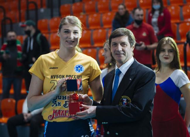 女排俄罗斯杯喀山卫冕夺第七冠 法布里斯荣膺MVP(2)