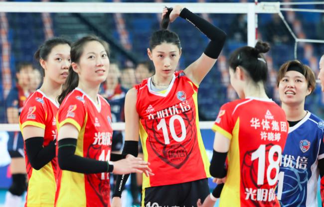 近8届联赛上海女排获3银4铜 争第6冠期待二传蜕变(1)