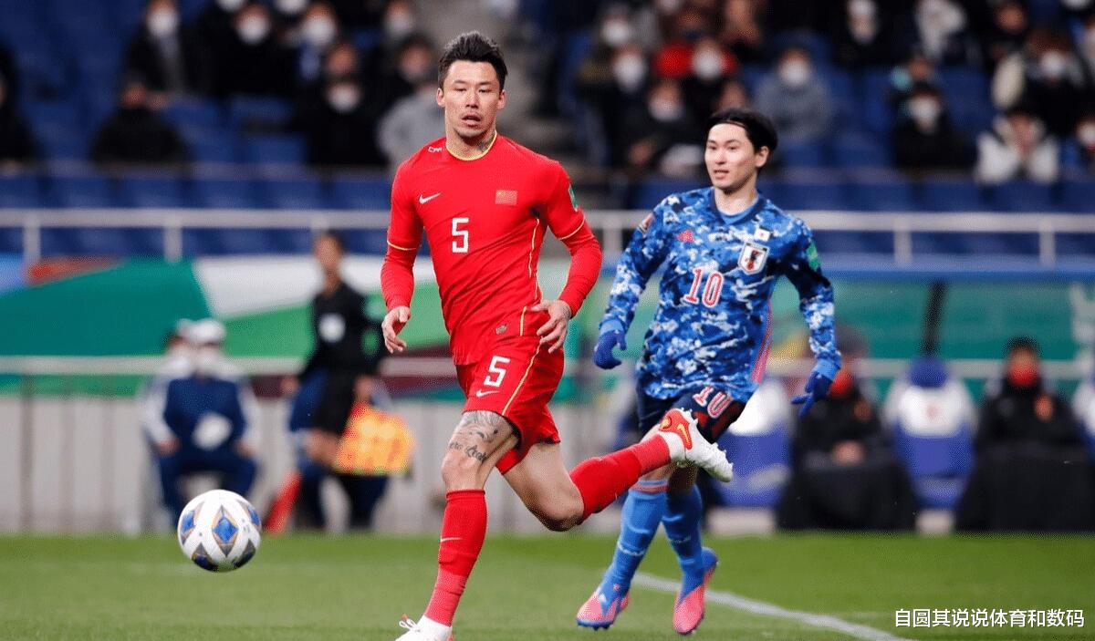 为什么中国队这次世预赛无法阵容年轻化？确实很多位置没年轻人选