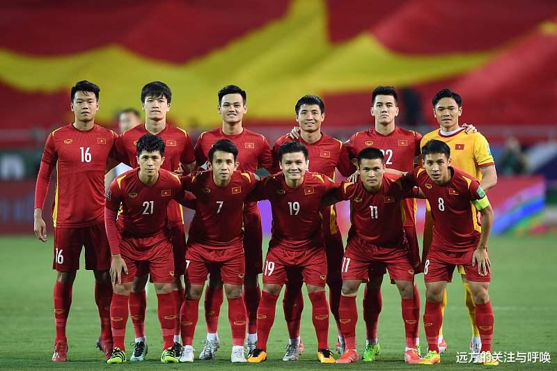 中国男足被越南男足1-3耻辱性击败，是十年的自杀式发展的恶果(2)