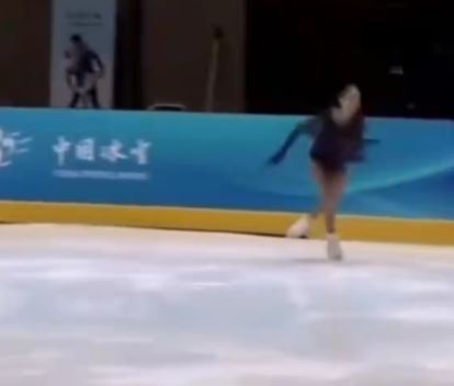 朱易母亲发布冬奥选拔赛视频，连续完成高难动作无愧“第一女单”(3)