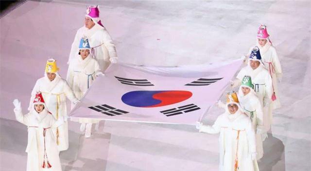 奥运史上的耻辱，韩国输不起群殴裁判？真的是难以想象(2)