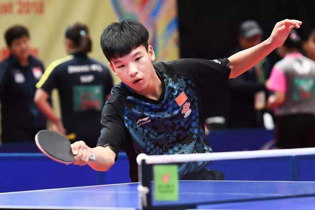 大满贯赛场，国乒教练引巨大争议，球迷骂声一片，刘国梁该出手了
