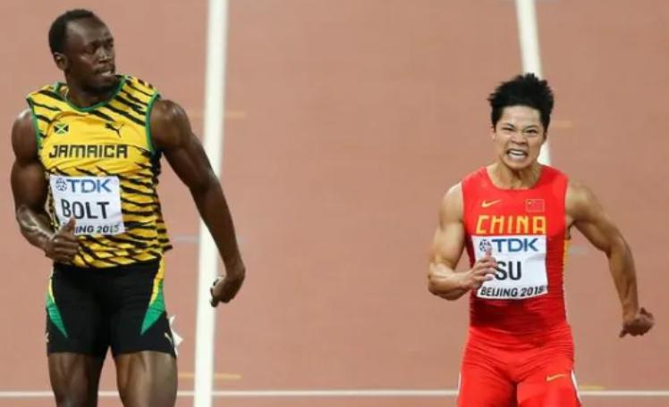 12秒84！刘翔15年纪录被打破，超越东京奥运夺金成绩，梦回博尔特时代(1)