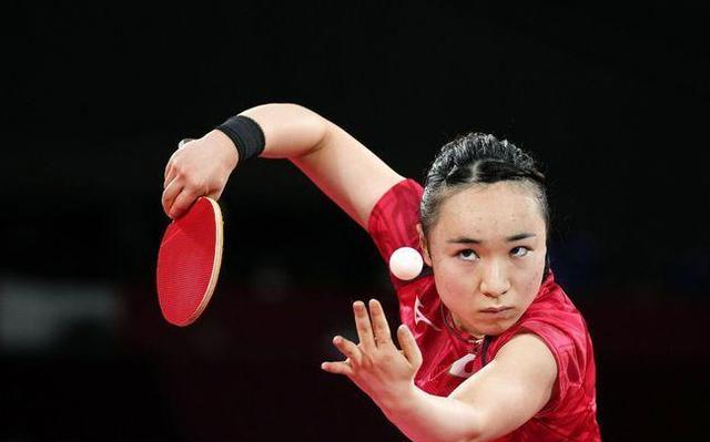 当今世界女子乒坛，打球最有观赏性的球员，竟然不是中国选手(4)