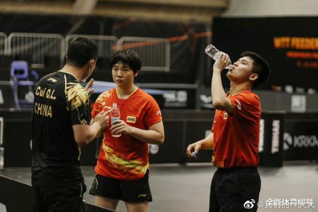 4-2完爆日本冠军，中国17岁小将3-1勇夺第一冠，林诗栋越战越勇(2)