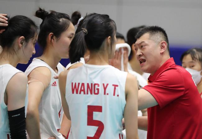 U20女排亚锦赛中国队3-0日本 小组赛3连胜锁定4强(1)