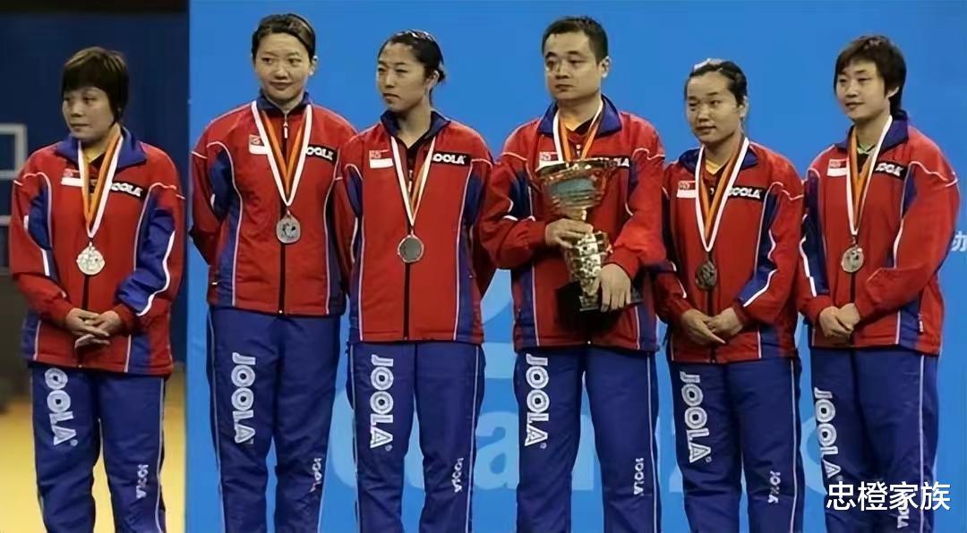 击败王楠创历史，李佳薇27岁成奥运旗手，退役后帮新加坡培养人才(3)