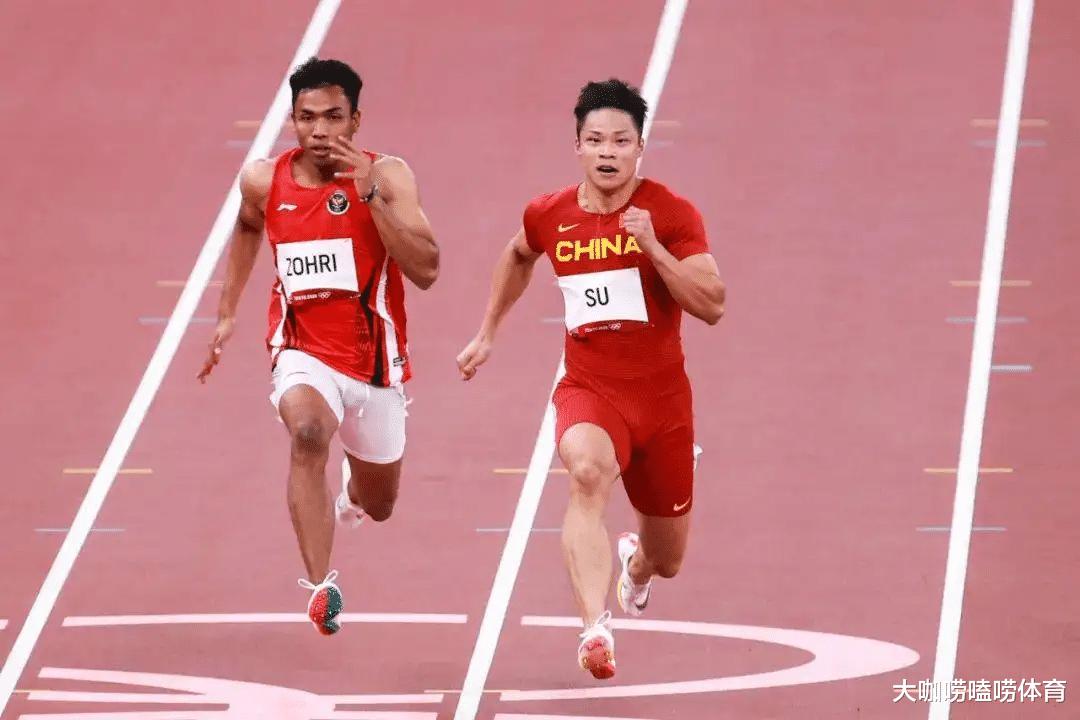 39秒74！中国男子百米接力夺冠，全程碾压，苏炳添接班人横空出世(6)