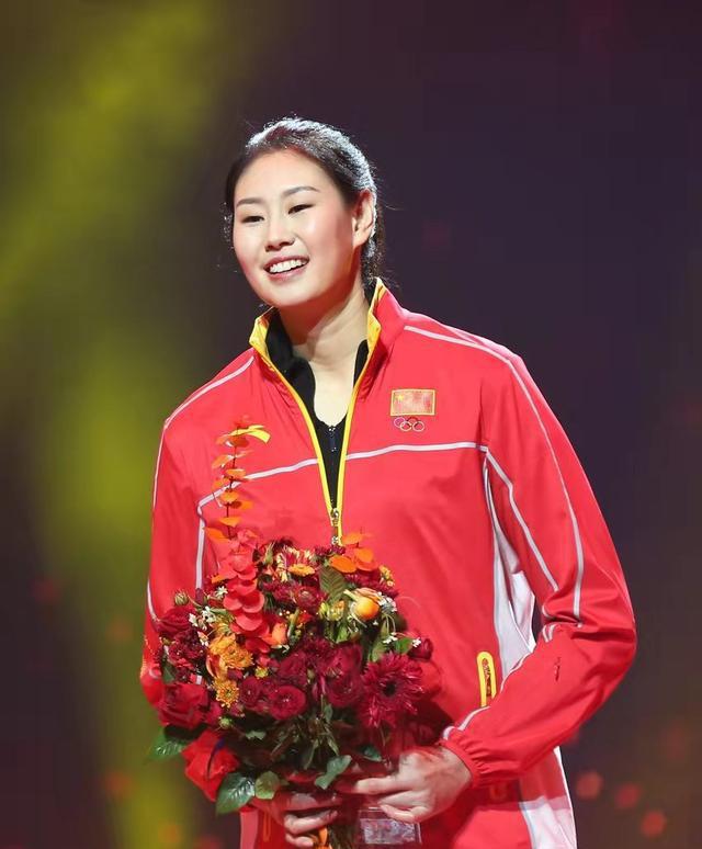 奥运冠军征婚！“北长城”颜妮35岁至今单身，她到底差在哪里？(1)