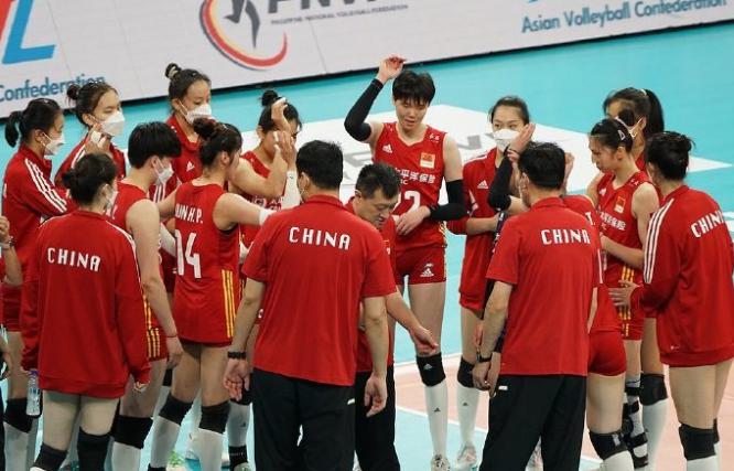 2-0到3-2！中国女排险胜越南，决胜局9-5被追平后拒绝大逆转(1)