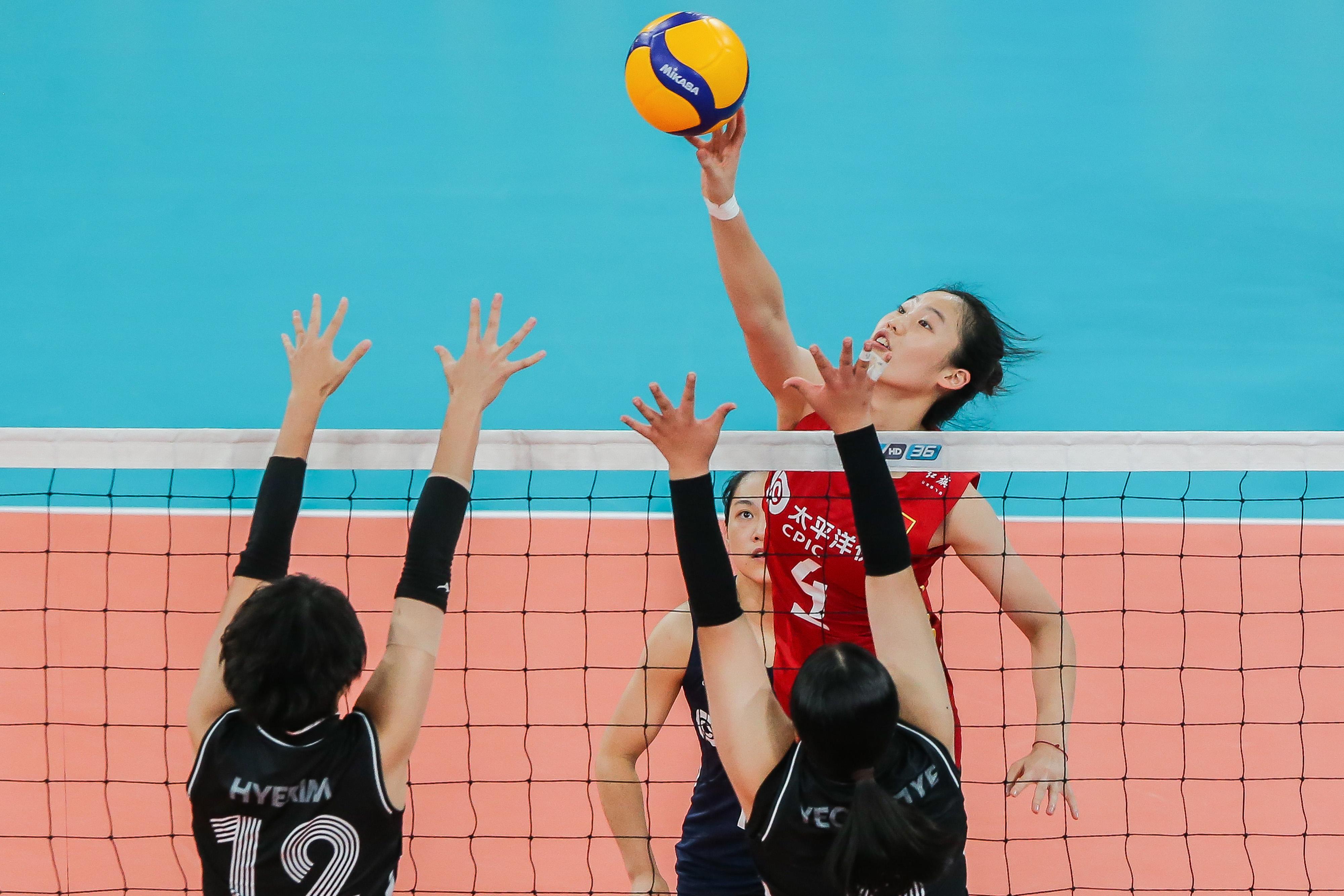 中国女排二队3-1逆转伊朗，小组赛四连胜晋级8强，将战澳大利亚(2)
