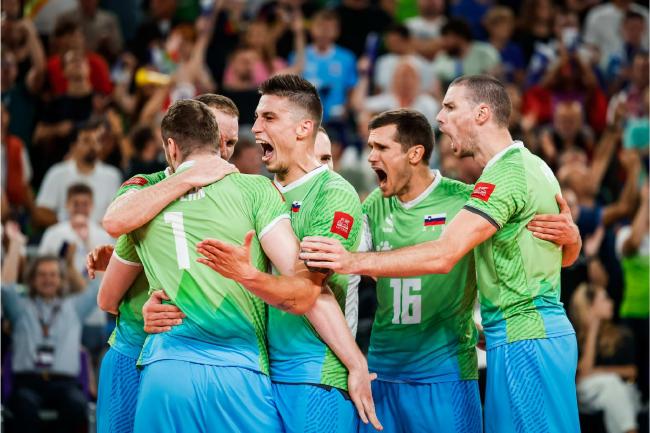 男排世锦赛斯洛文尼亚3-1逆转乌克兰 首次晋级4强(1)