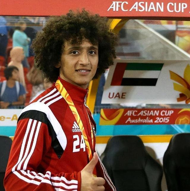 他，为了家人的未来效忠阿联酋，昔日亚洲足球先生，在伤病里沉沦(20)