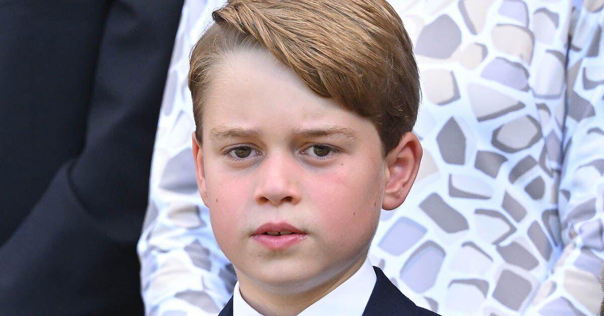 女王14岁孙子太帅了！网友将他比作年轻时的威廉，是乔治的好朋友(8)