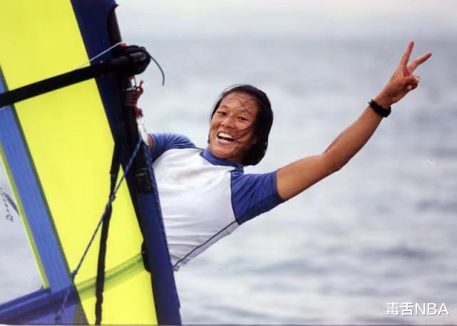 帆板“风之后”李丽珊：奥运夺冠后，她的一句话让国人动容(4)