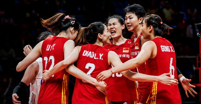 1-3惨遭逆转中国女排世锦赛首败一传太不稳定仍拿到小组头名(1)